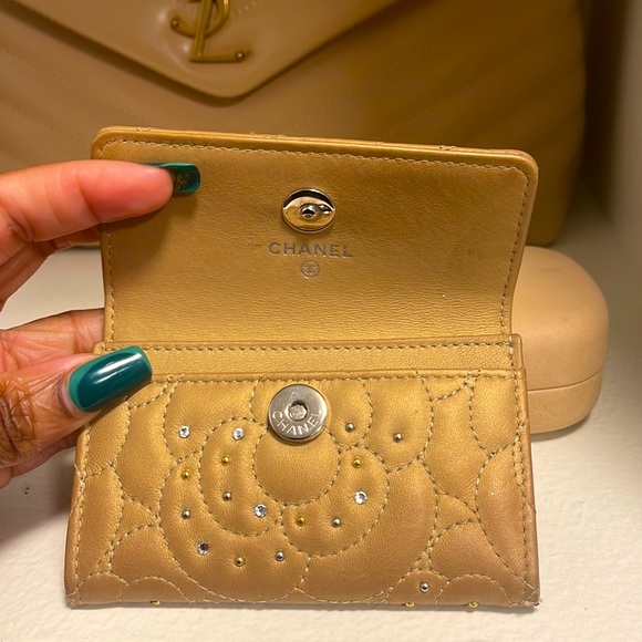 CHANEL Like New Chanel Wallet 🤎 Limited Edition - Picture 5 of 5